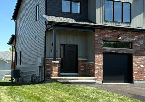 146-elizabeth-drive-north-dundas-ontario-x12802446
