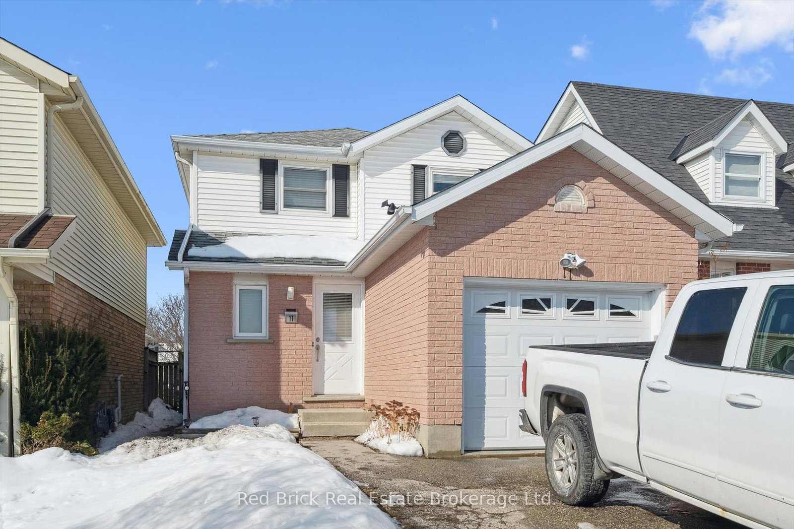 11-moss-place-guelph-ontario-x12802588