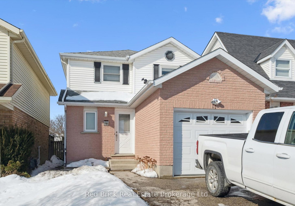 11-moss-place-guelph-ontario-x12802588