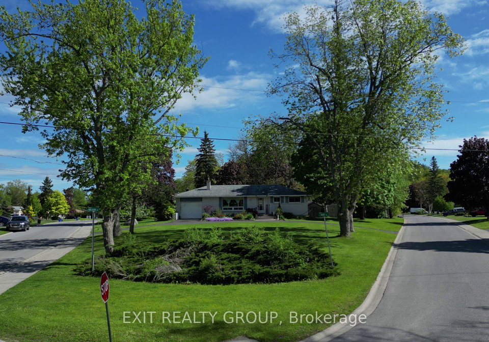 12-nelson-street-quinte-west-ontario-x12802662