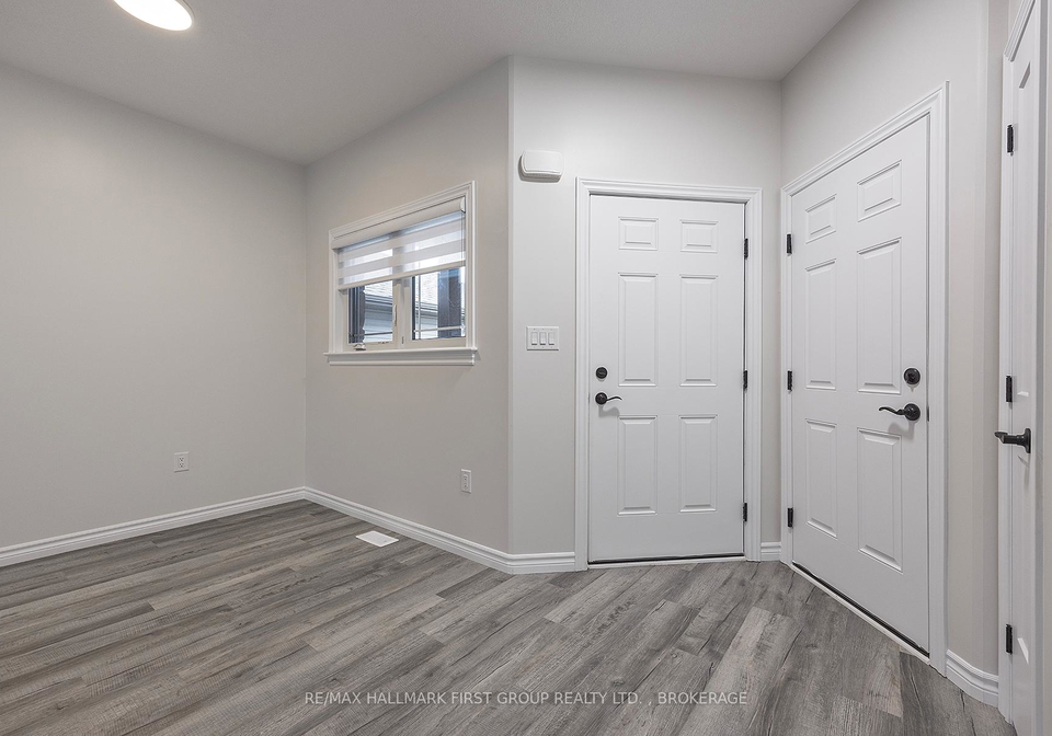 201-creighton-drive-loyalist-ontario-x12802674