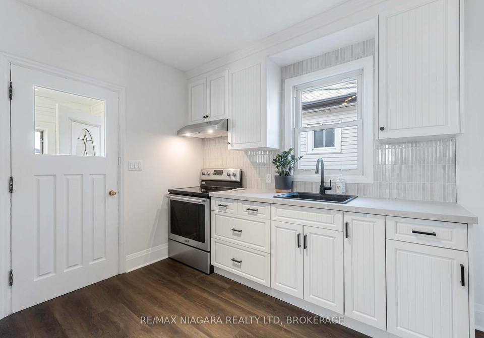 22-bertram-street-st-catharines-ontario-x12802896