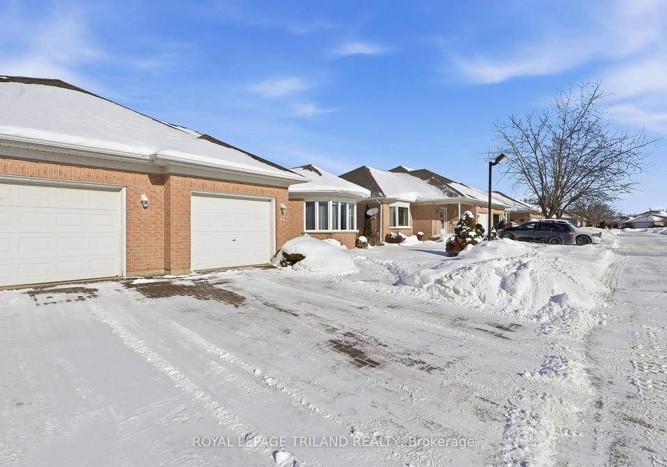 45-ilderbrook-circle-middlesex-centre-ontario-x12802954