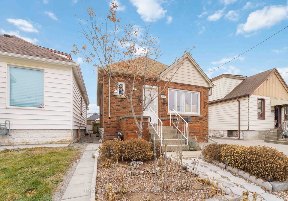 136-ivon-avenue-hamilton-ontario-x12803092