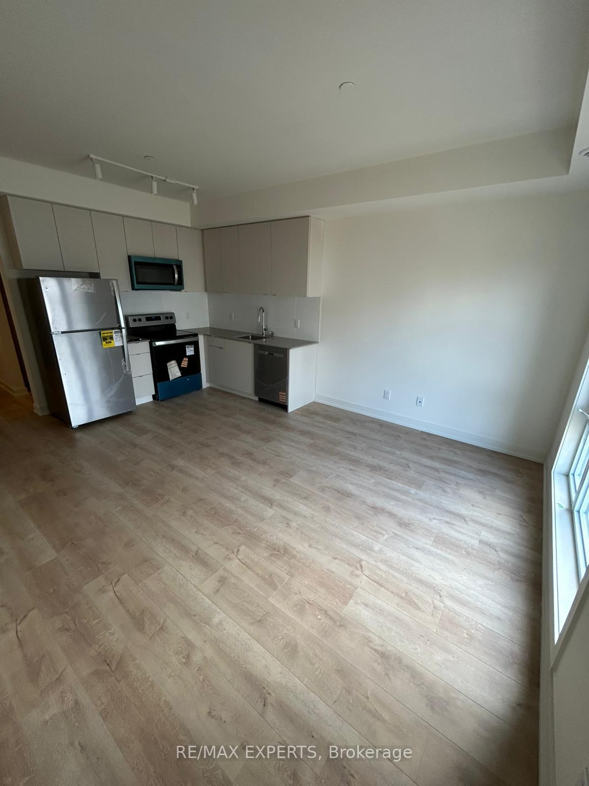 16-melbourne-avenue-st-catharines-ontario-x12803140
