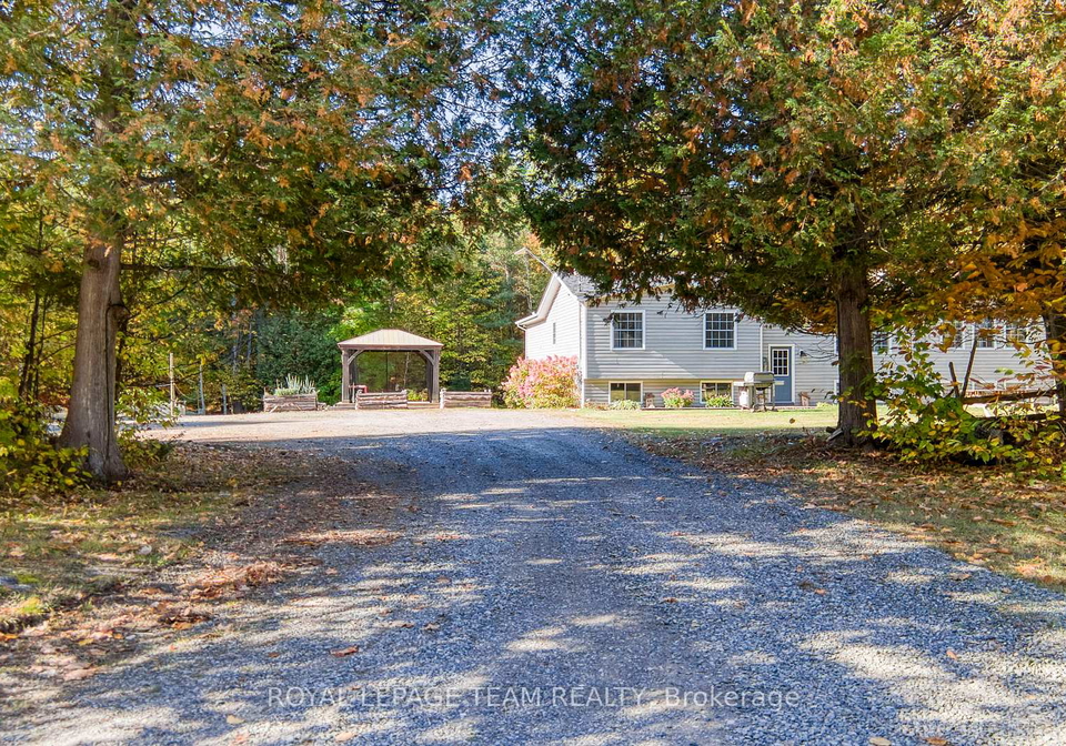 2819-lanark-8c-concession-lanark-highlands-ontario-x12803146