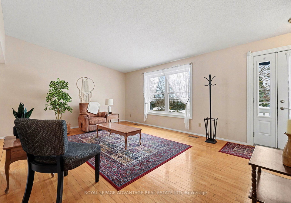4-e-otterdale-crescent-e-rideau-lakes-ontario-x12803260