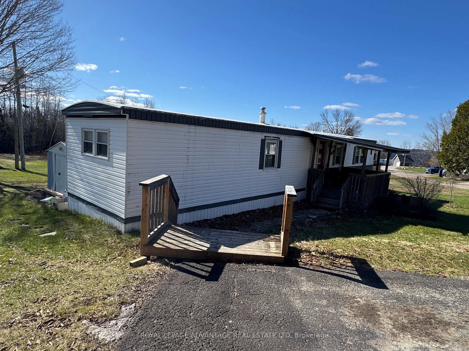 266-hillview-road-drummondnorth-elmsley-ontario-x12803350