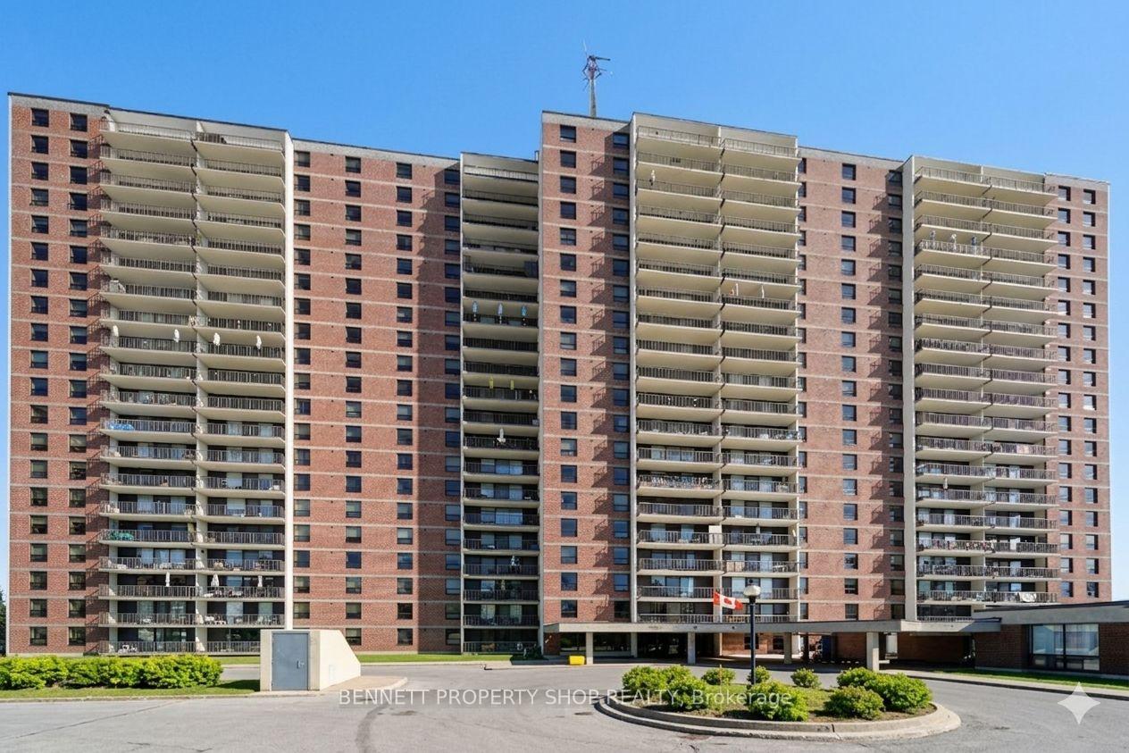 665-bathgate-drive-overbrook-castleheights-and-area-ottawa-ontario-x12803660
