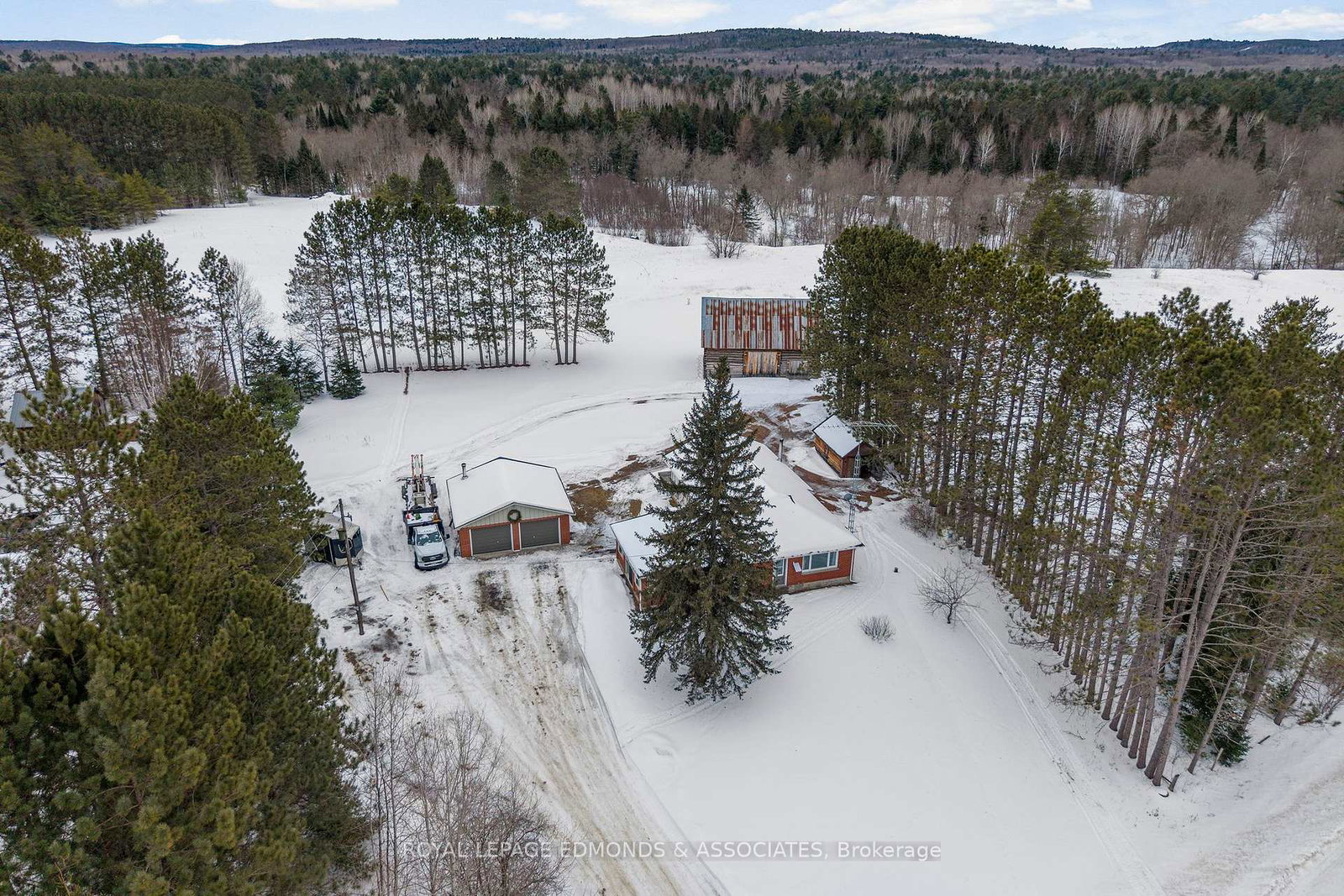 125-bear-trail-road-killaloe-hagarty-and-richards-killaloe-hagarty-and-richards-ontario-x12803700