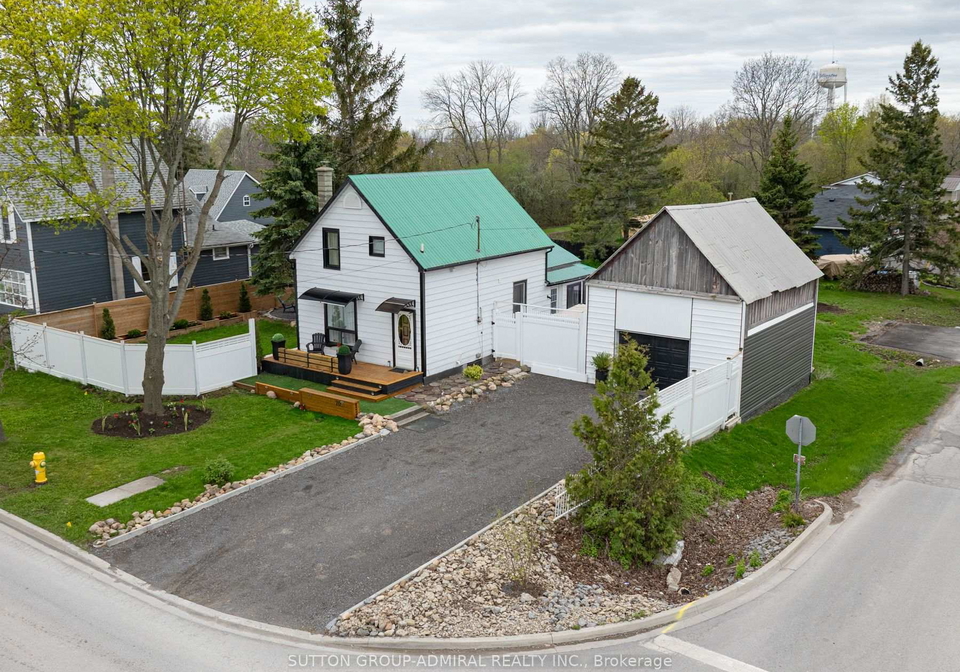 70-belleville-street-prince-edward-county-ontario-x12804288