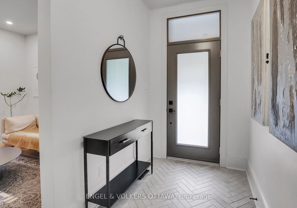 597-maclaren-street-ottawa-ontario-x12804354