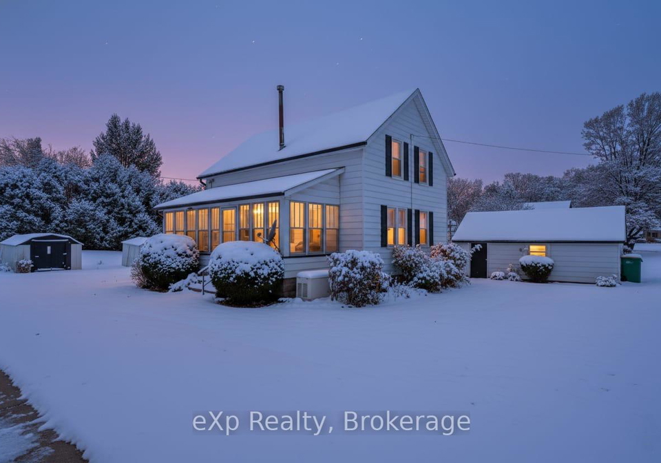 21-elgin-street-southwest-middlesex-ontario-x12804378