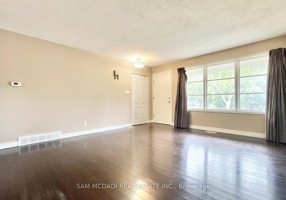 257-thorncrest-drive-waterloo-ontario-x12804472