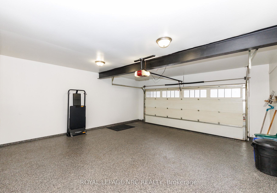 28-spruceside-crescent-pelham-ontario-x12804474
