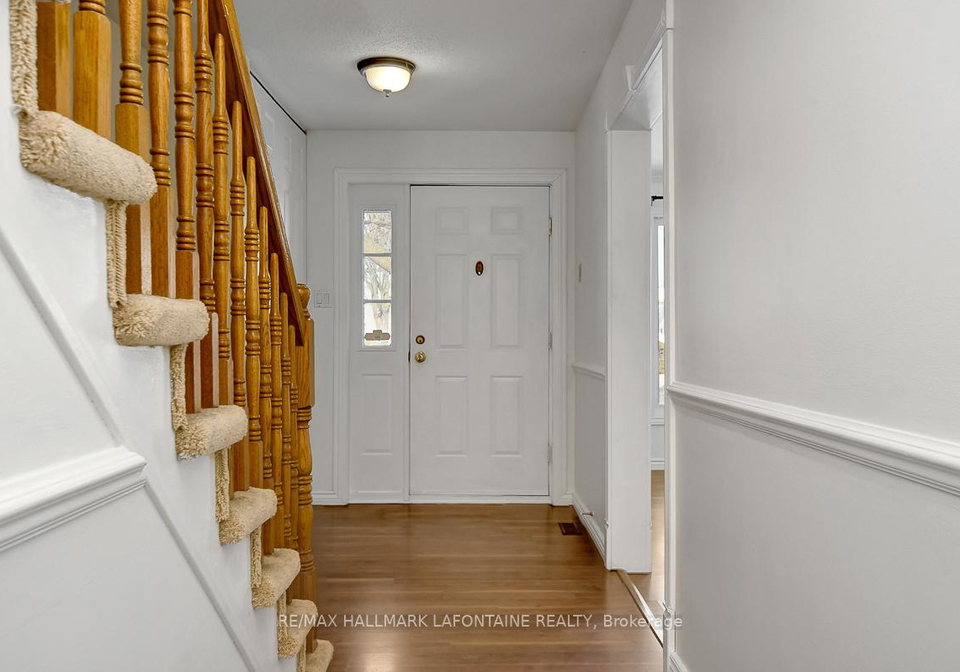 6128-vineyard-drive-ottawa-ontario-x12804626