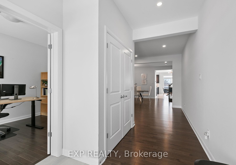 926-lakeridge-drive-ottawa-ontario-x12804940