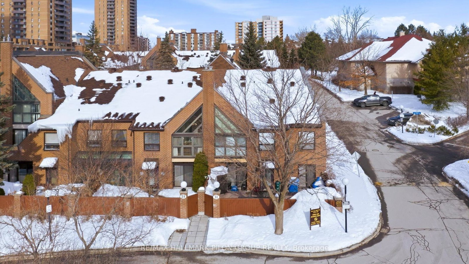 100-hillside-drive-manor-park-cardinal-glen-and-area-ottawa-ontario-x12805238