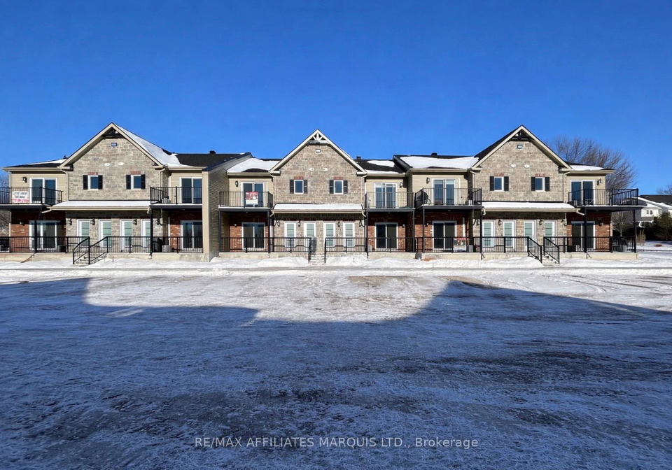 229-water-street-e-cornwall-ontario-x12805824