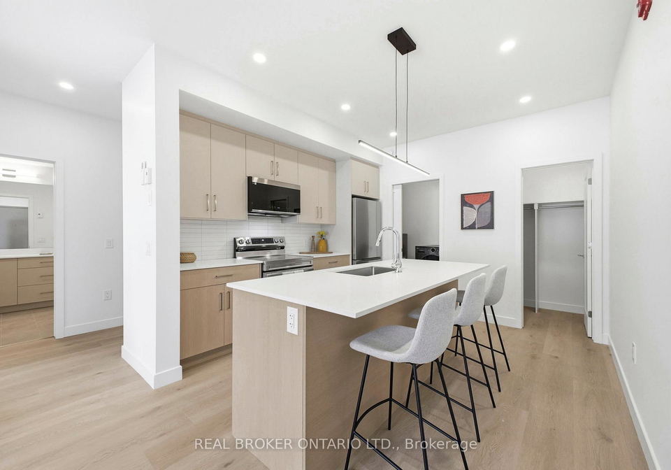 184-woodroffe-avenue-ottawa-ontario-x12806178