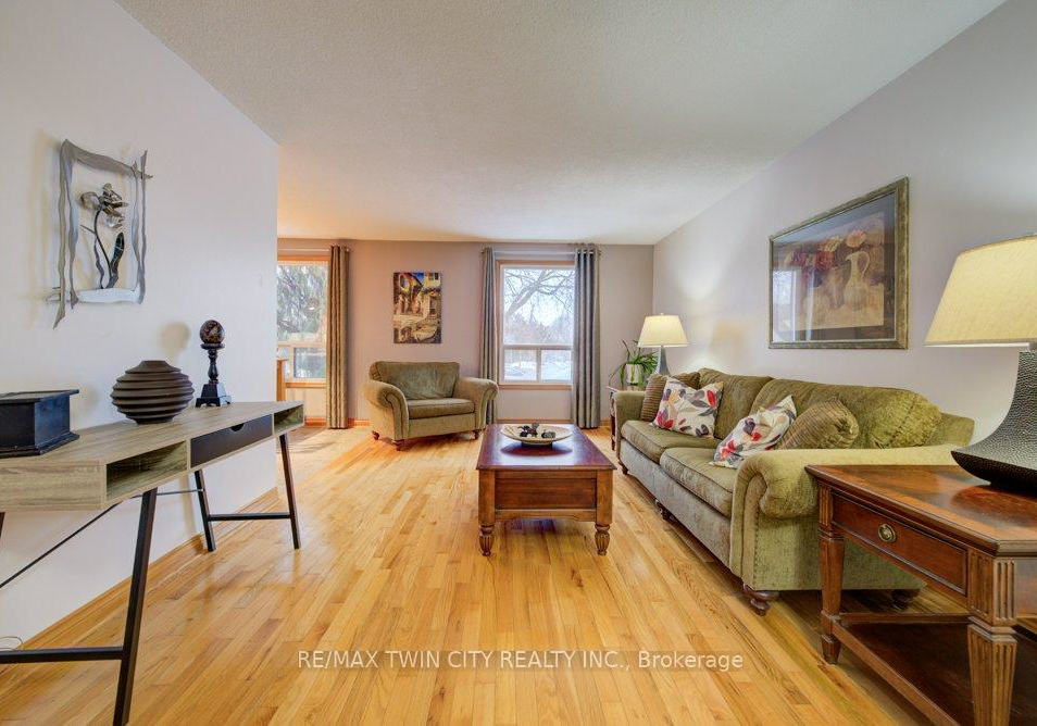 27-erinbrook-drive-kitchener-ontario-x12806296