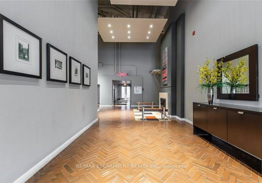 66-bay-street-s-hamilton-ontario-x12806474