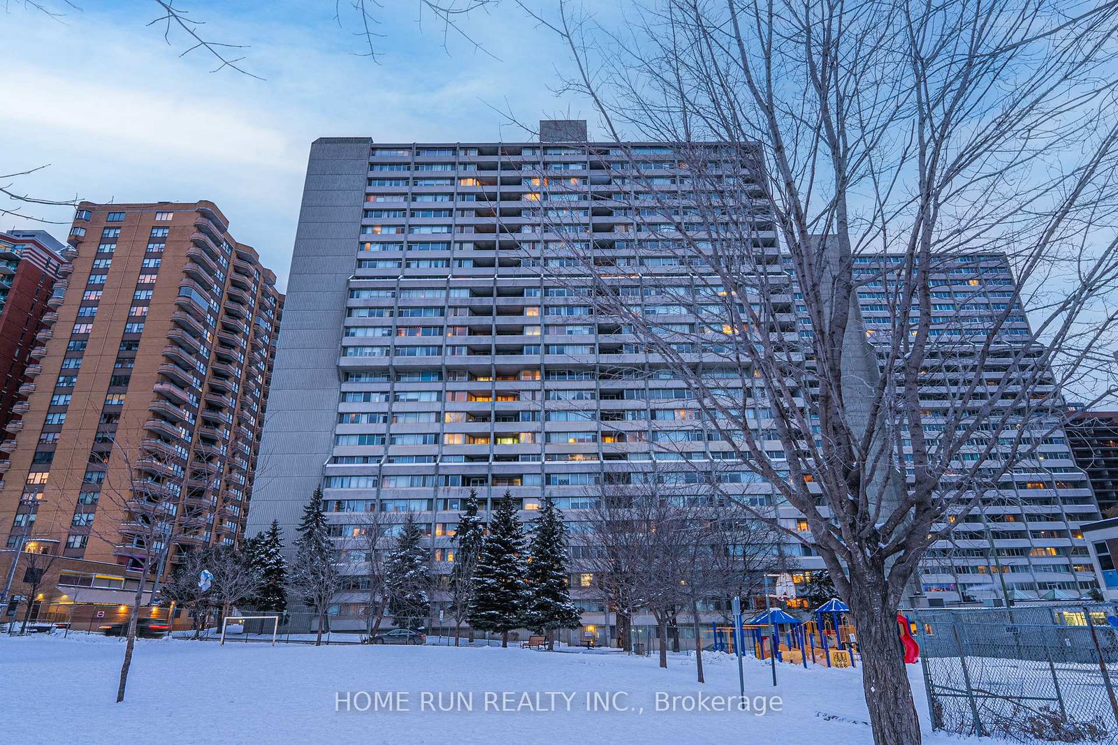 530-laurier-avenue-w-ottawa-ontario-x12806546
