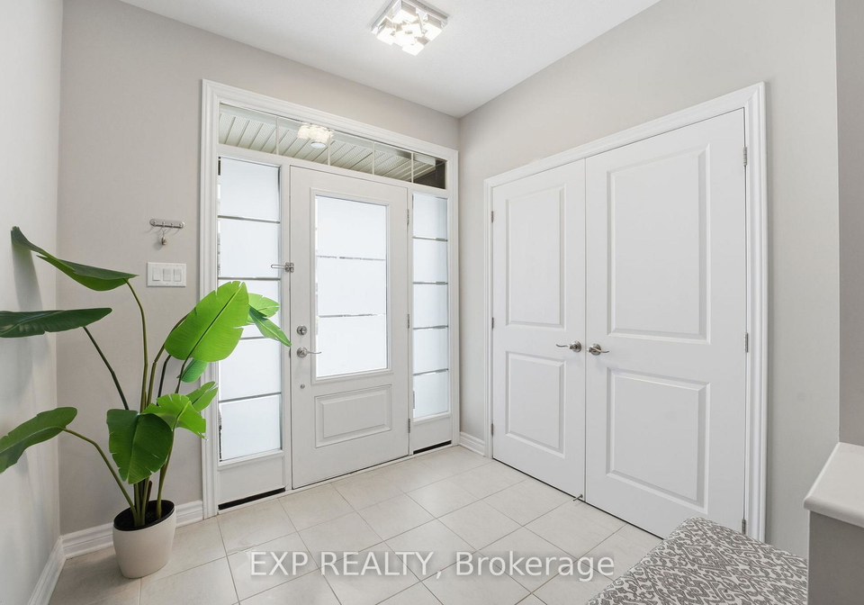 118-discovery-crescent-ottawa-ontario-x12806594