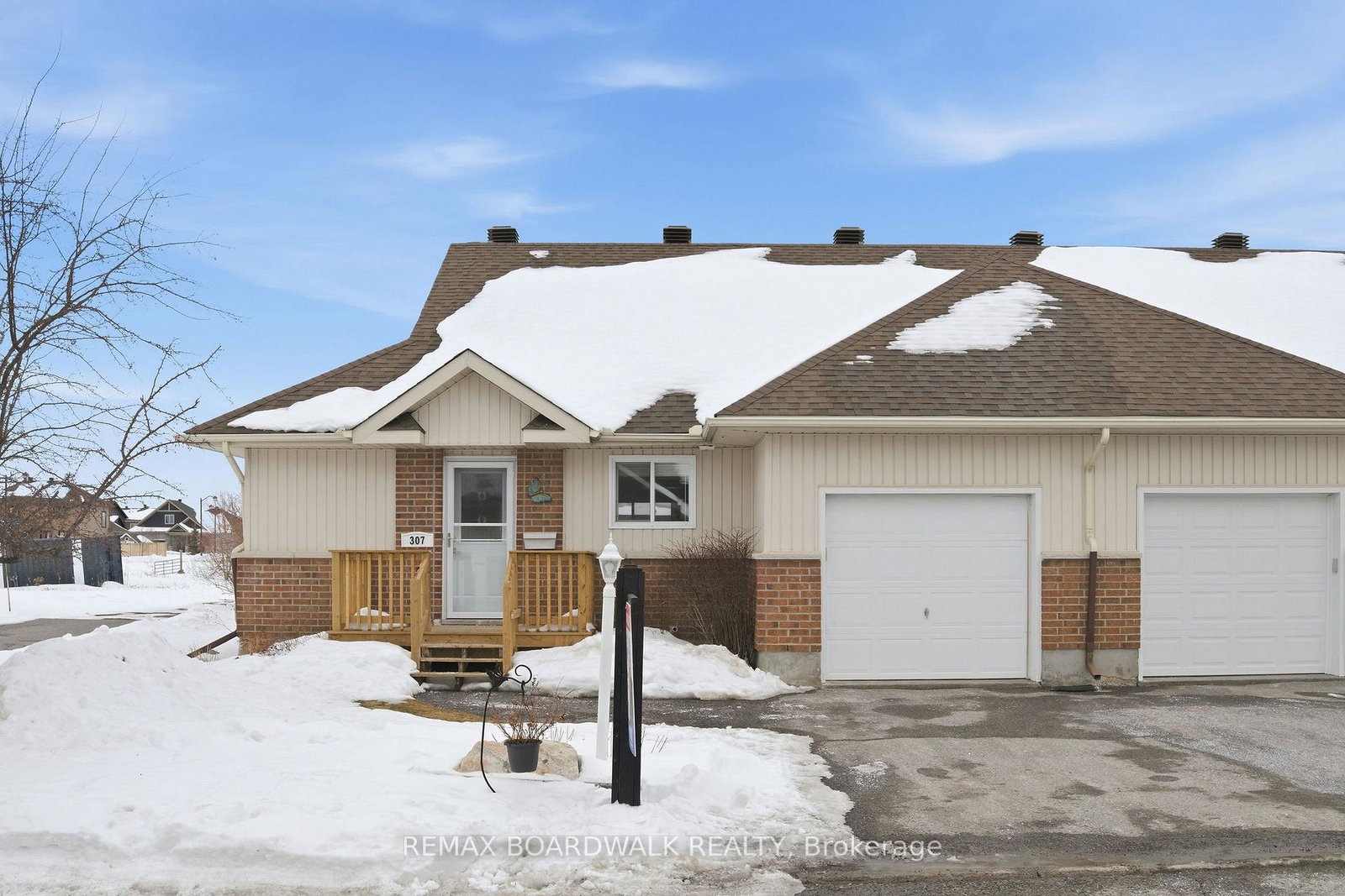 307-chestnut-private-ottawa-ontario-x12806800
