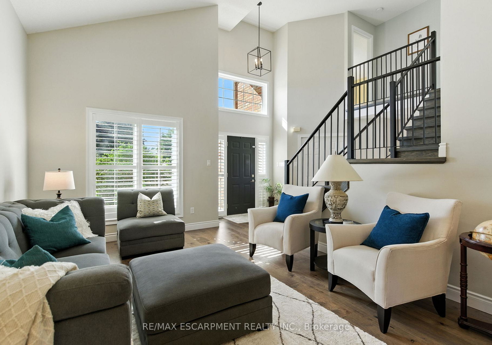 2-caledonia-avenue-haldimand-ontario-x12806894