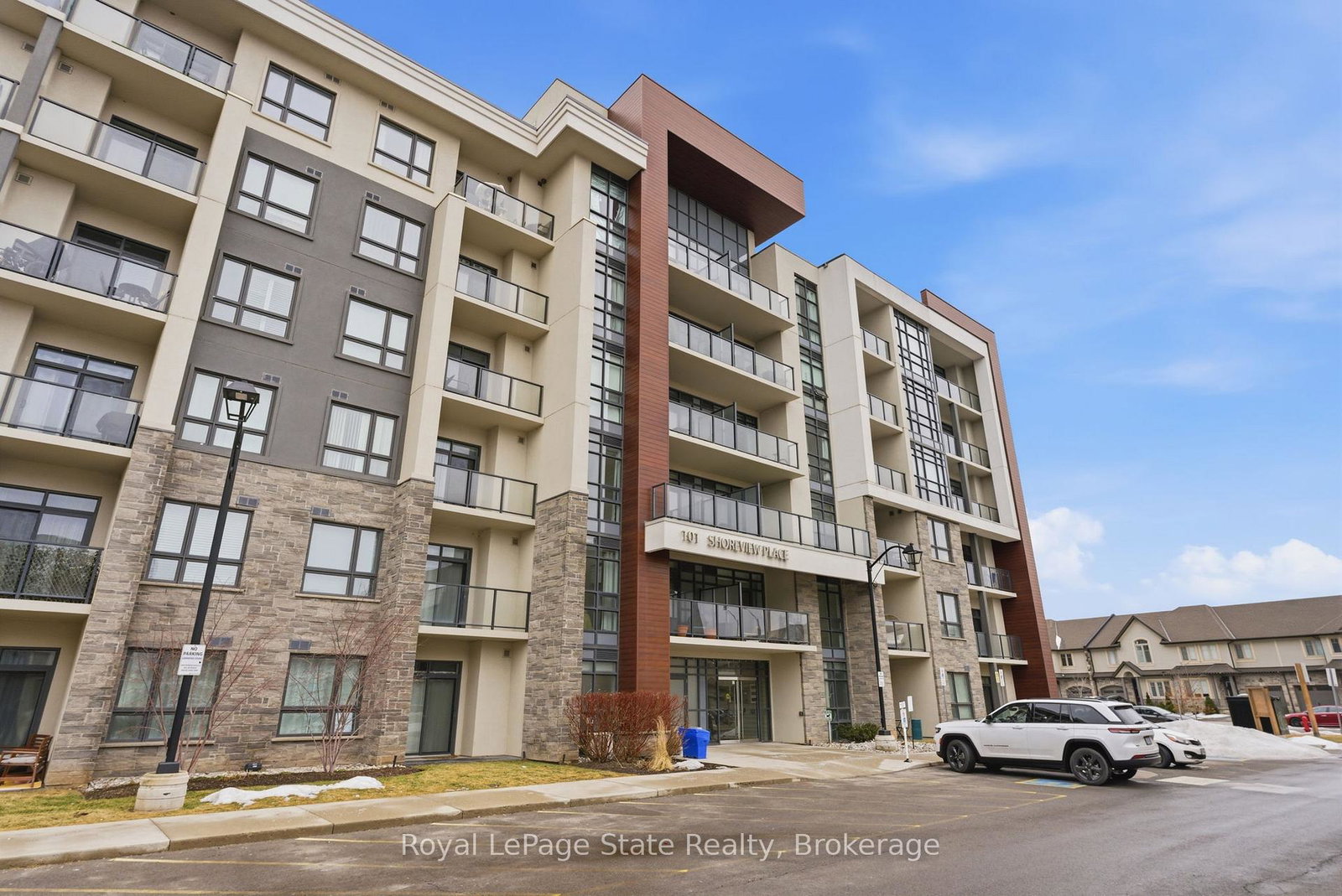 101-shoreview-place-hamilton-ontario-x12807098