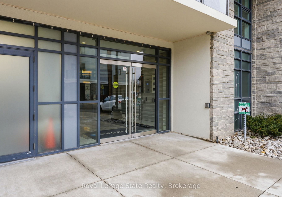101-shoreview-place-hamilton-ontario-x12807098