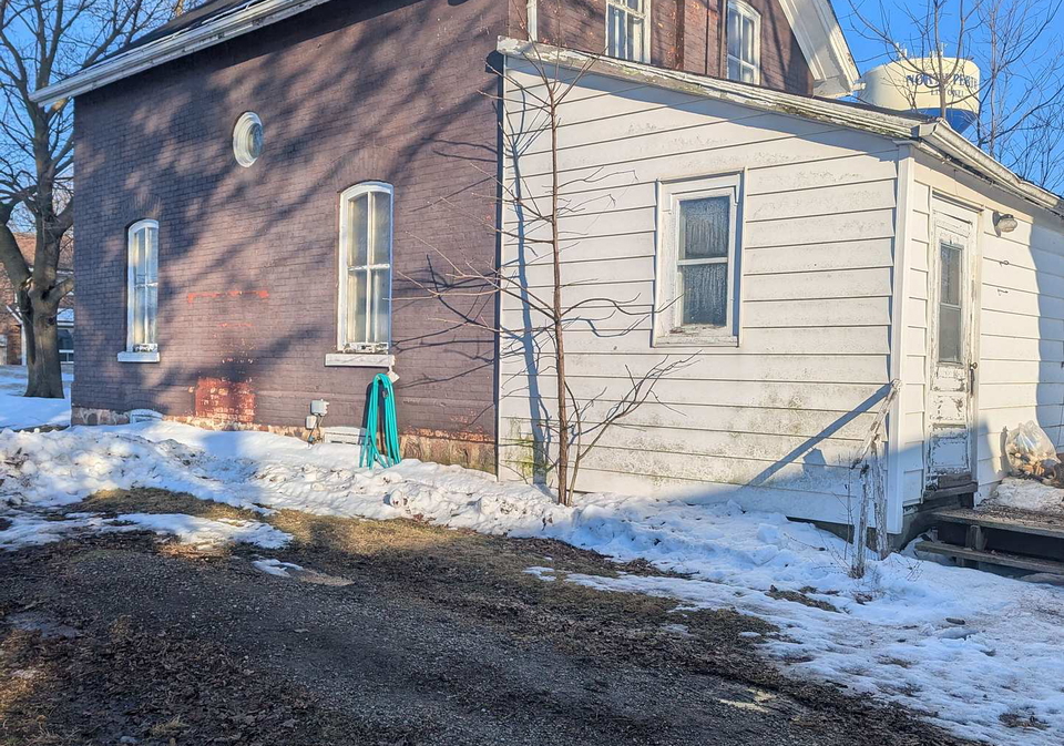 740-elma-street-w-north-perth-ontario-x12807728