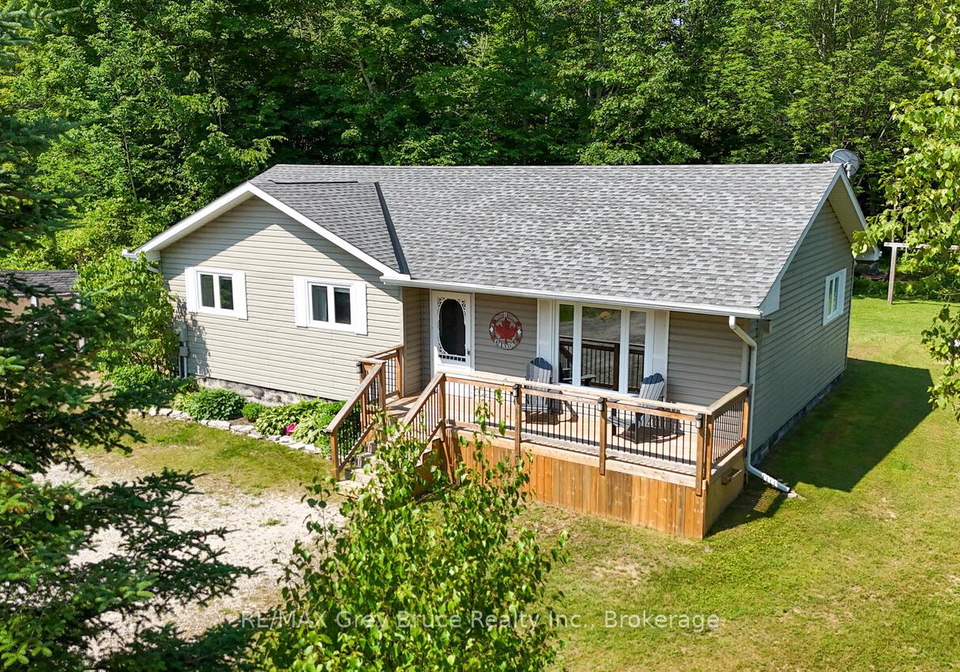 32-sugarbush-road-south-bruce-peninsula-ontario-x12808286