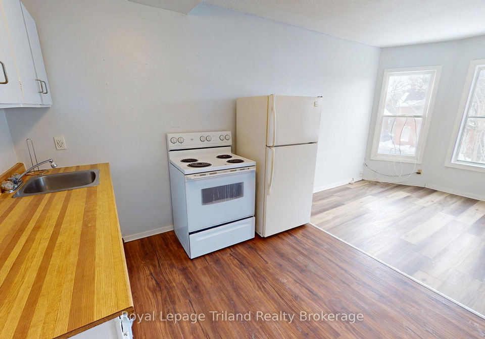 747-dundas-street-woodstock-ontario-x12808538