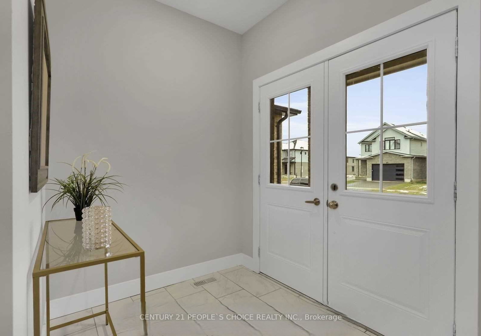 3014-doyle-drive-london-south-ontario-x12808584