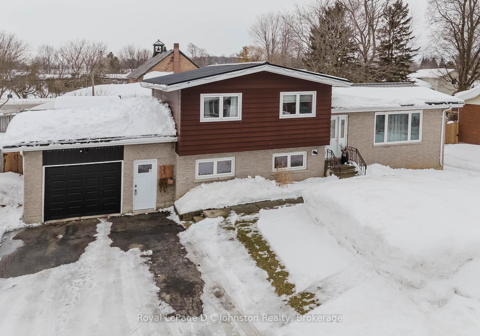 33-alice-street-south-bruce-peninsula-ontario-x12808642