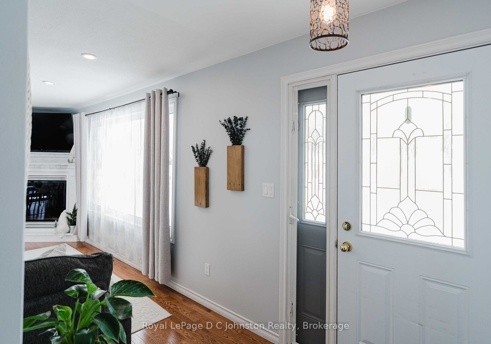 33-alice-street-south-bruce-peninsula-ontario-x12808642