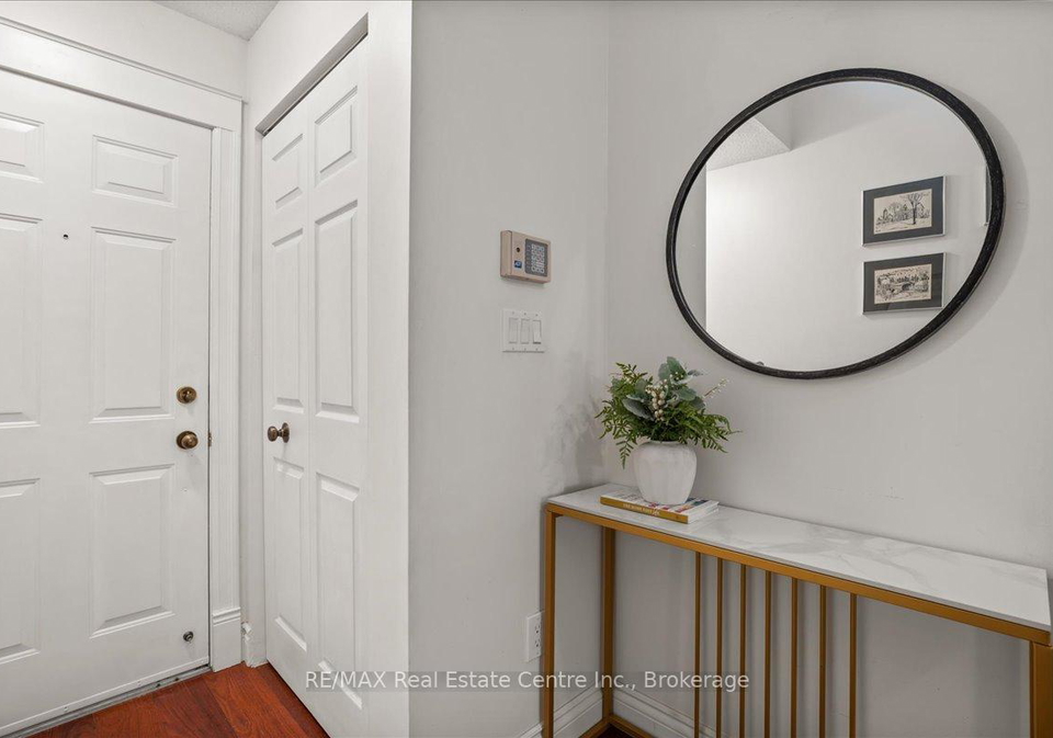 205-highland-crescent-kitchener-ontario-x12809398