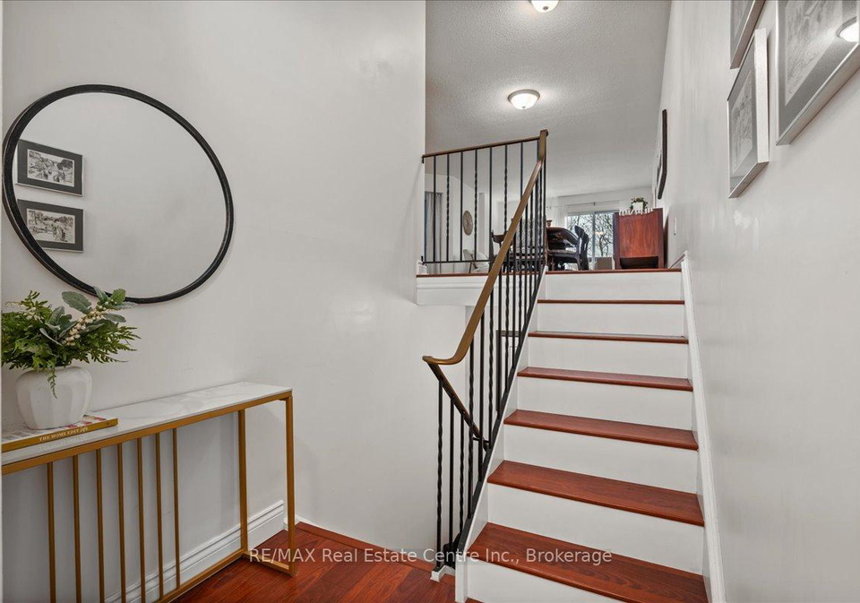 205-highland-crescent-kitchener-ontario-x12809398
