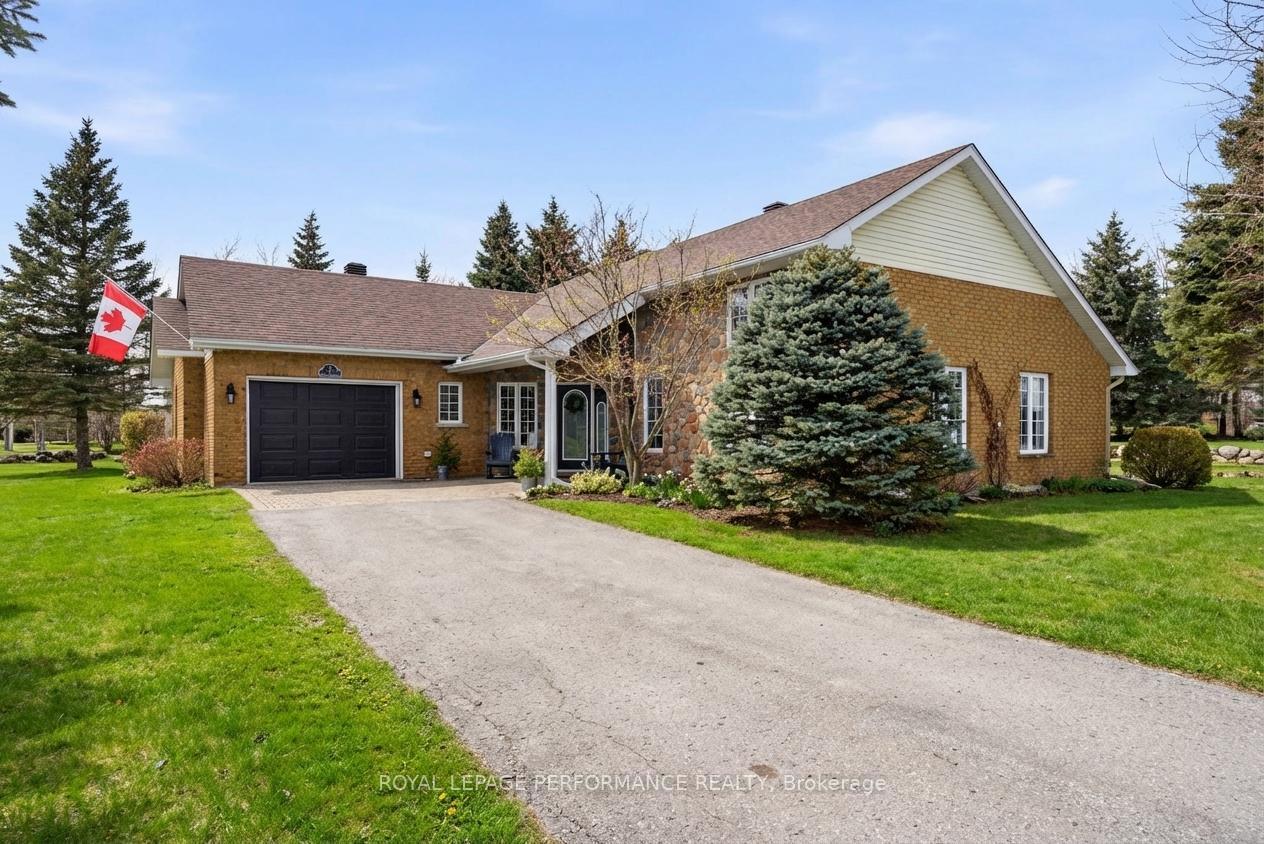 2-barry-street-south-stormont-ontario-x12810010
