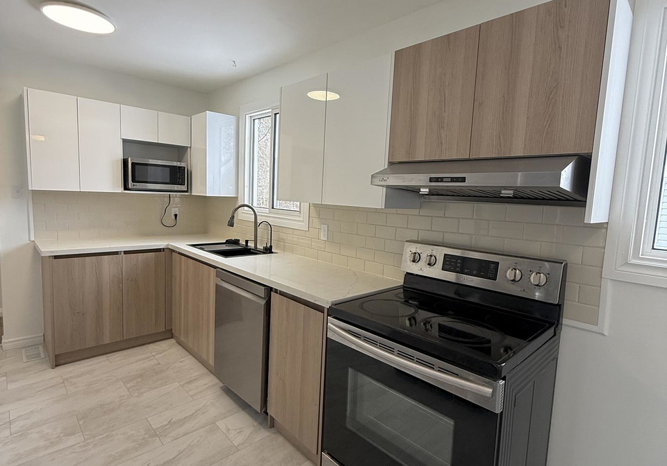 1249-lillian-boulevard-greater-sudbury-ontario-x12810048