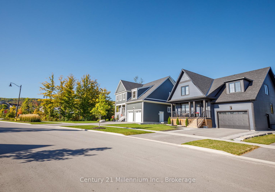 102-red-pine-street-blue-mountains-ontario-x12810078