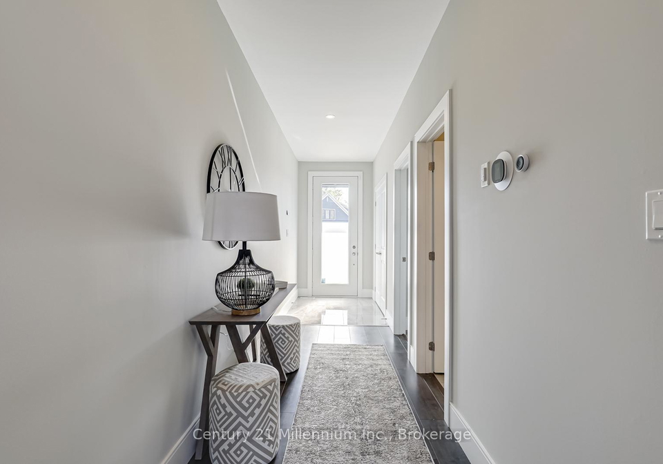 102-red-pine-street-blue-mountains-ontario-x12810078