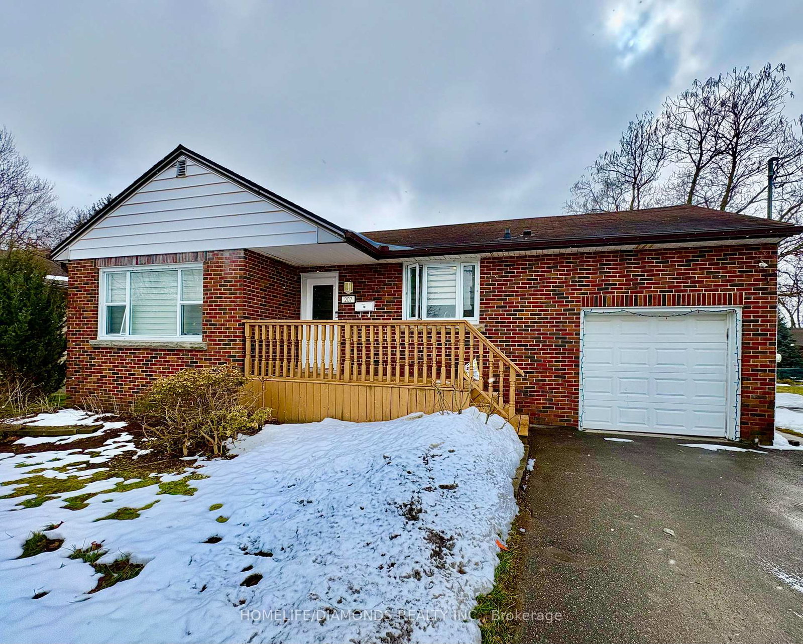 207-thorold-road-welland-ontario-x12810160