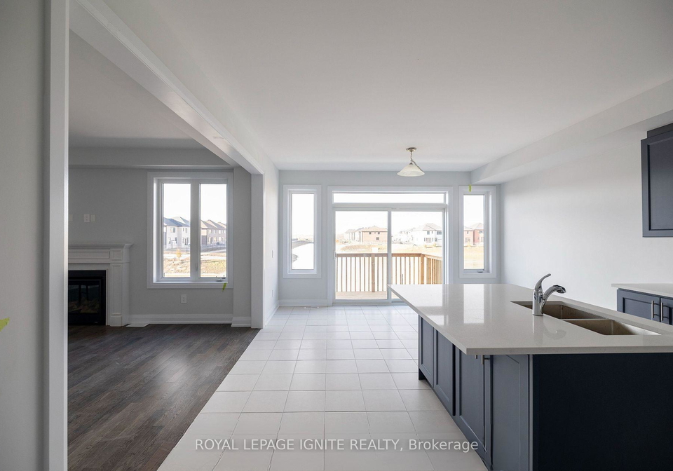 184-st-joseph-road-w-kawartha-lakes-ontario-x12810184