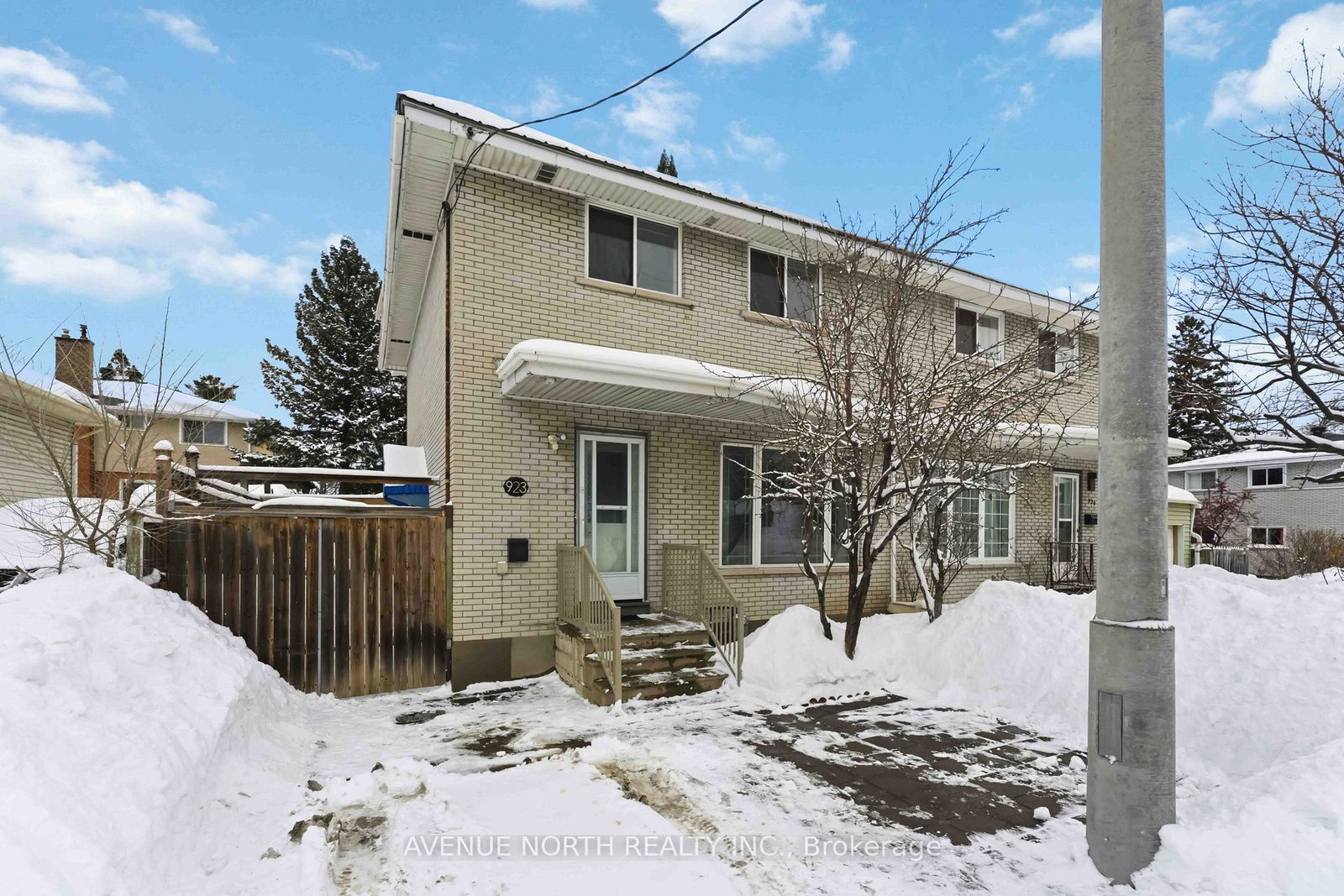 923-pinecrest-road-ottawa-ontario-x12810186
