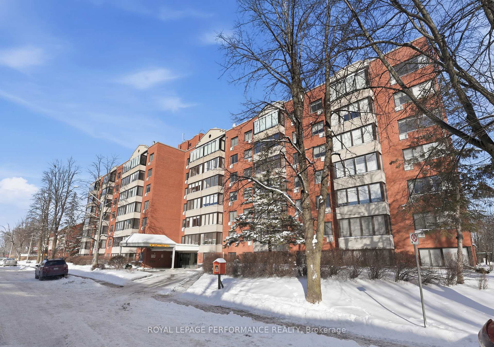 225-alvin-road-n-manor-park-cardinal-glen-and-area-ottawa-ontario-x12810504