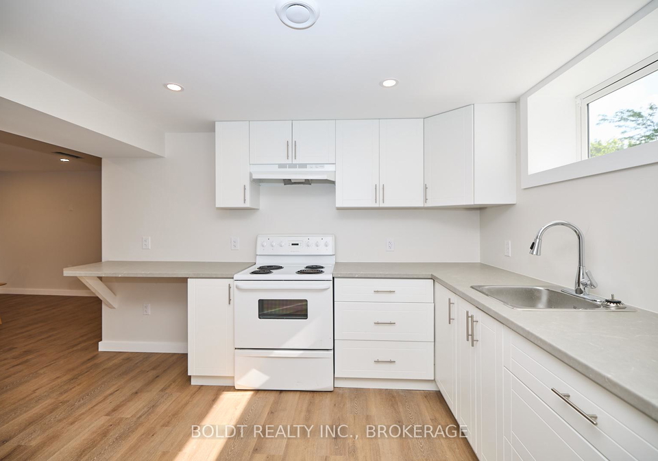 3305-nineteenth-street-lincoln-ontario-x12810620
