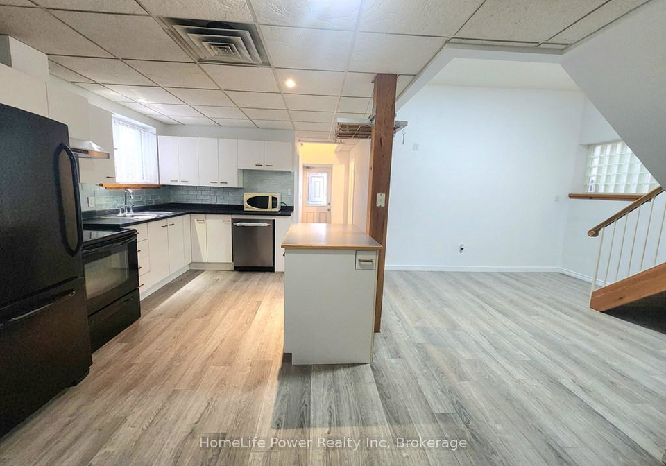 110-surrey-street-e-guelph-ontario-x12810868
